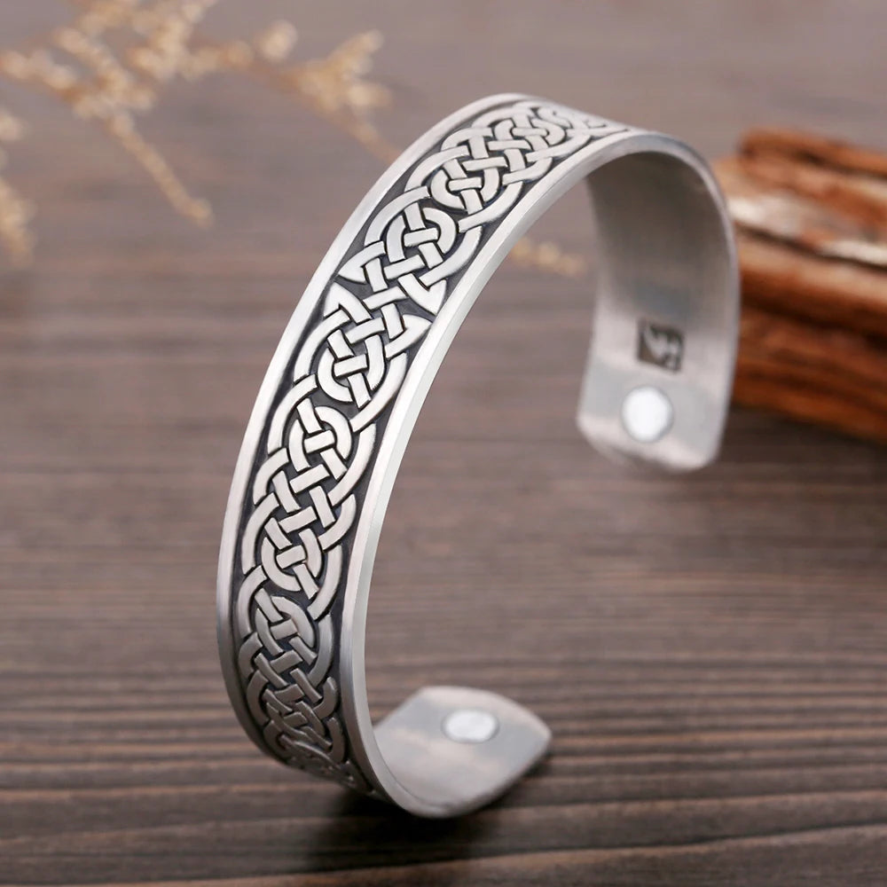 Skyrim Viking Talisman Bracelet – Tree of Life, Luck Knot Runes, Magnetic Cuff Bangle, Adjustable Unisex Jewelry