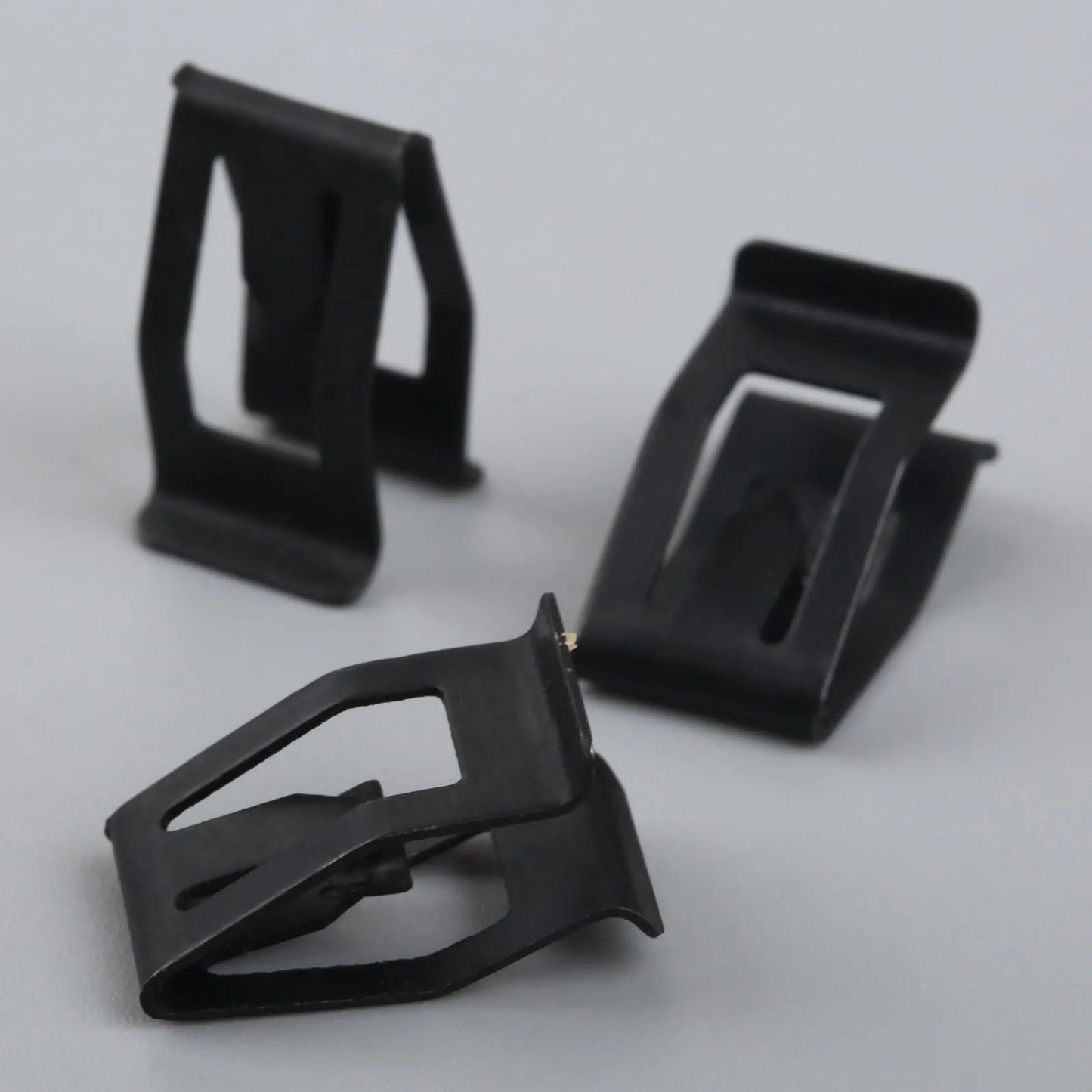 10Pcs Car Dashboard Trim Metal Retainer Clips – Black Fasteners for Ford, Mazda, Audi, Toyota Console Door Fitment