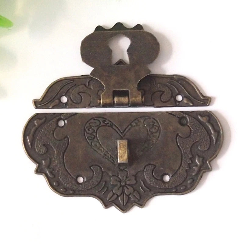 Personalized Love Heart Lock – Couples Anniversary & Valentine’s Day Gift, Memorial Bridge Padlock for Men & Women