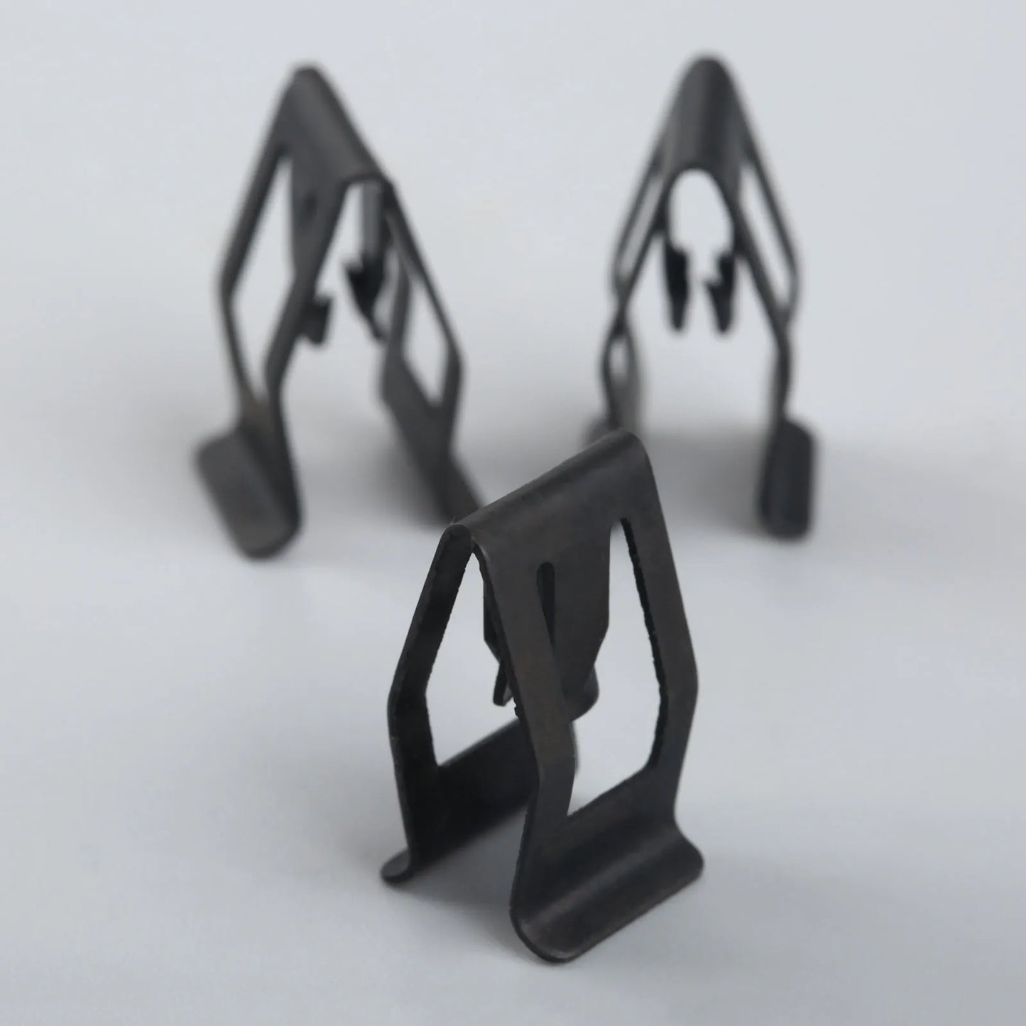 10Pcs Car Dashboard Trim Metal Retainer Clips – Black Fasteners for Ford, Mazda, Audi, Toyota Console Door Fitment