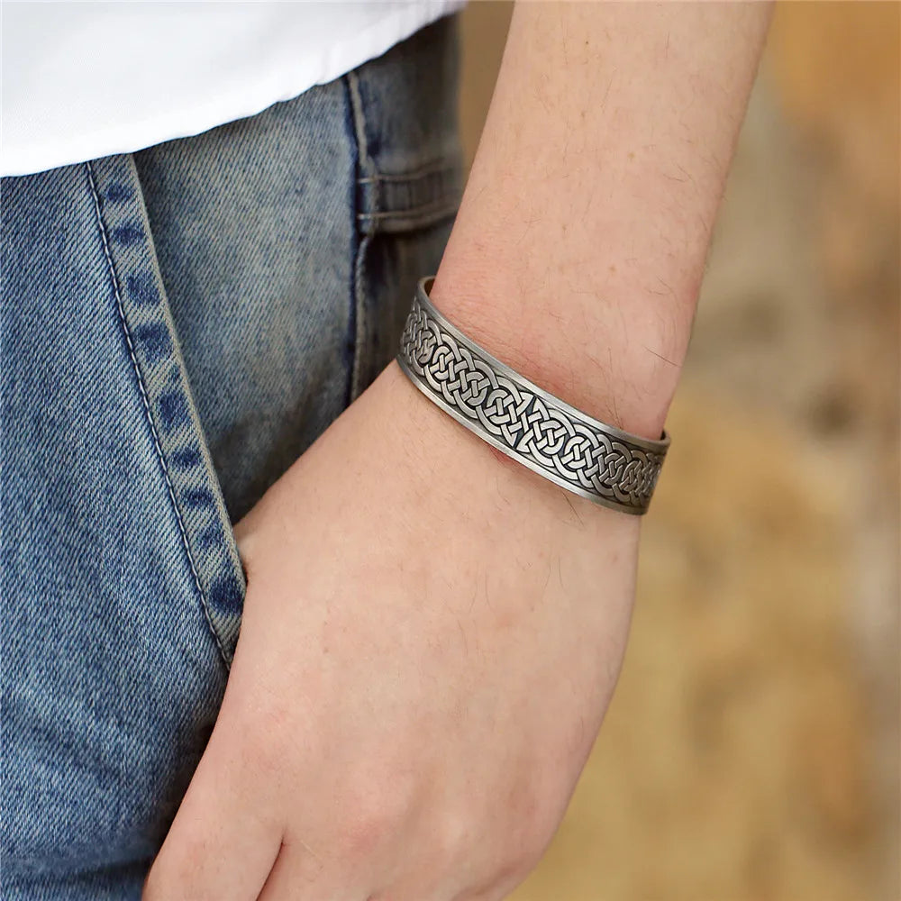 Skyrim Viking Talisman Bracelet – Tree of Life, Luck Knot Runes, Magnetic Cuff Bangle, Adjustable Unisex Jewelry