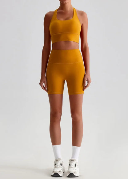 Women's Seamless Yoga Set — Quick-Dry Backless Bra & Booty-Lifting Shorts for Running, Gym & Fitness Workouts