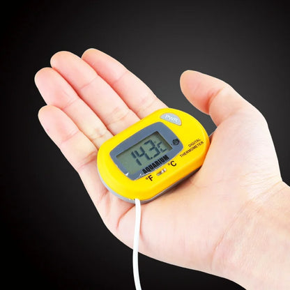 Digital Aquarium Thermometer with Probe – Suction Cup Water Temperature Gauge for Fish Tanks, Celsius (℃) Display