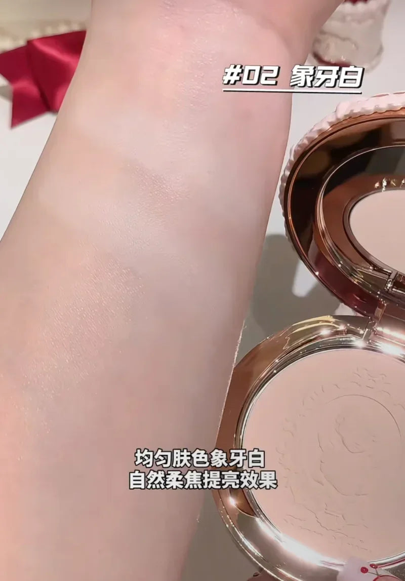 Flower Knows Strawberry Cupid Pressed Powder – Matte Soft Focus Oil-Control Setting Powder for Long-Lasting Finish