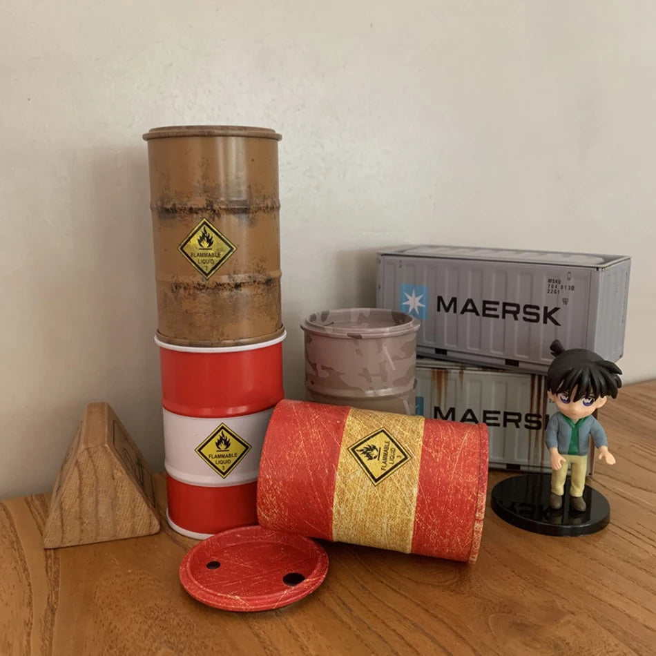 Iron Mini Oil Drum Model – Chemistry Car Desktop Decoration & Storage Box War Games Scene Toy for Boys