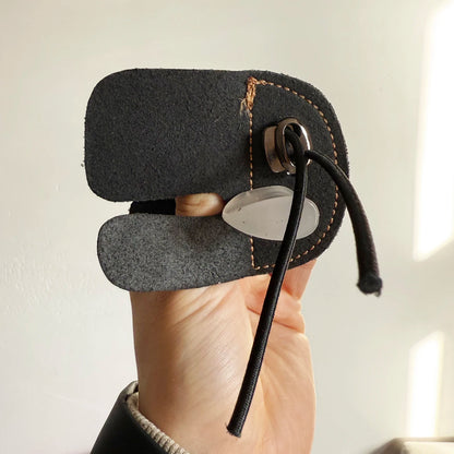 Archery Cowhide Leather Finger Tab – Protective Gear for Recurve Bow