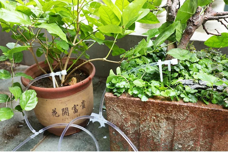 Garden Drip Irrigation Kit — Water-Saving Micro Dripper System with Regulating Valve and 4/7mm Hose for Potted Plants and Greenhouse