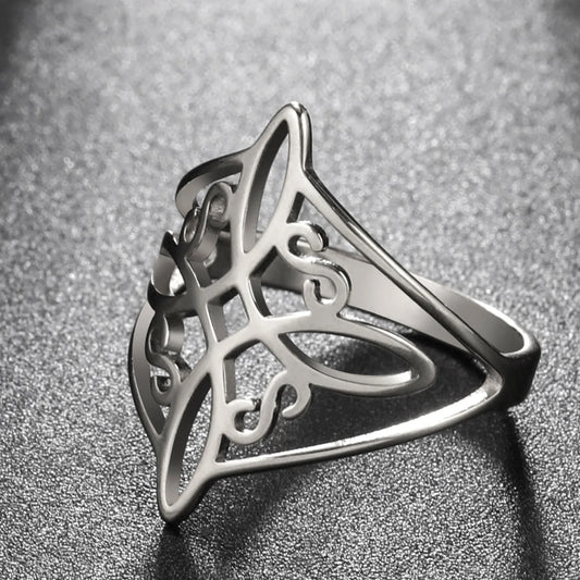 Witch Knot Stainless Steel Ring – Wiccan Celtic Knot Amulet, Good Luck & Protection Jewelry for Men & Women