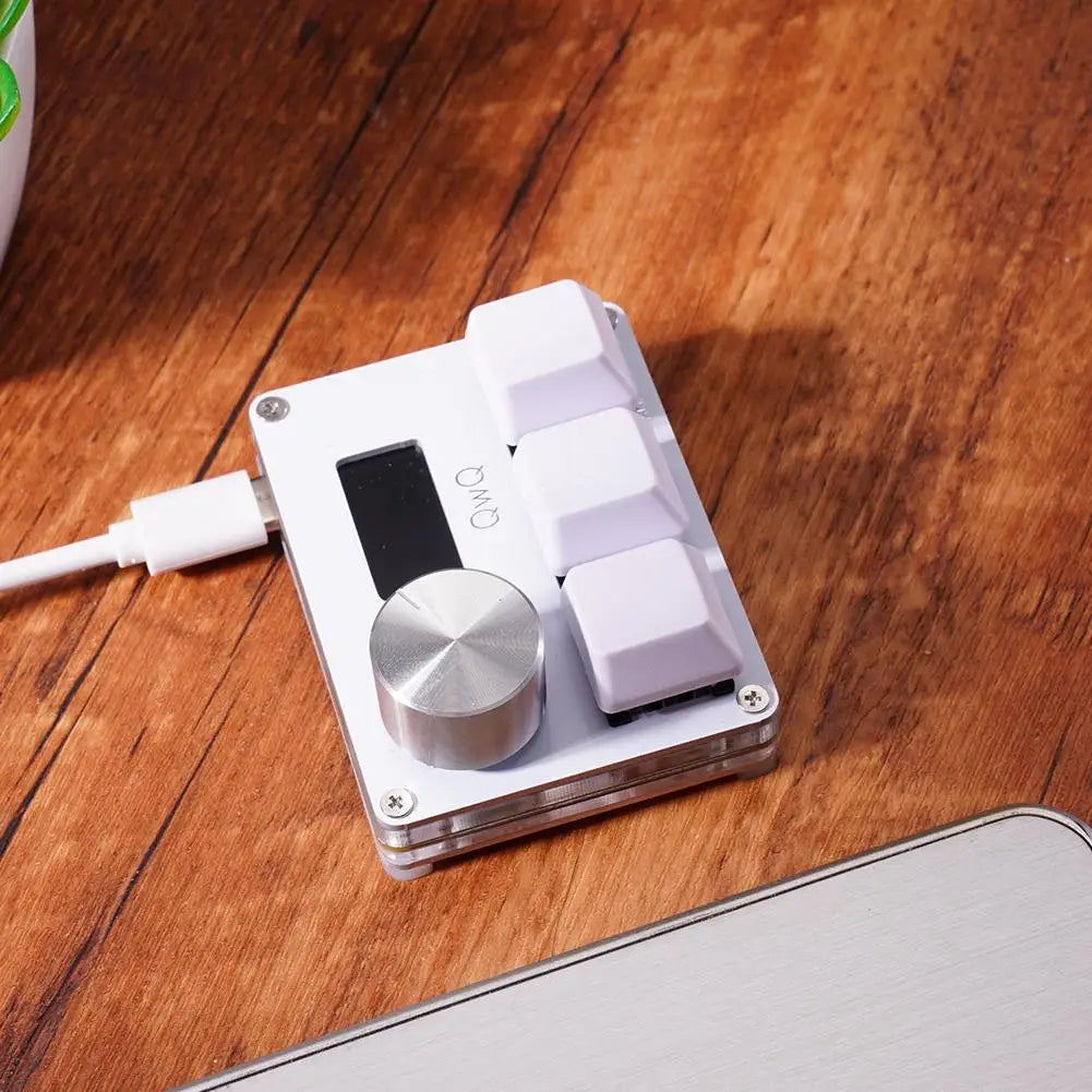 SayoDevice OSU Keyboard O3C | Rapid Trigger Hall Magnetic Red Switches with Knob & Screen, Copy-Paste Shortcut