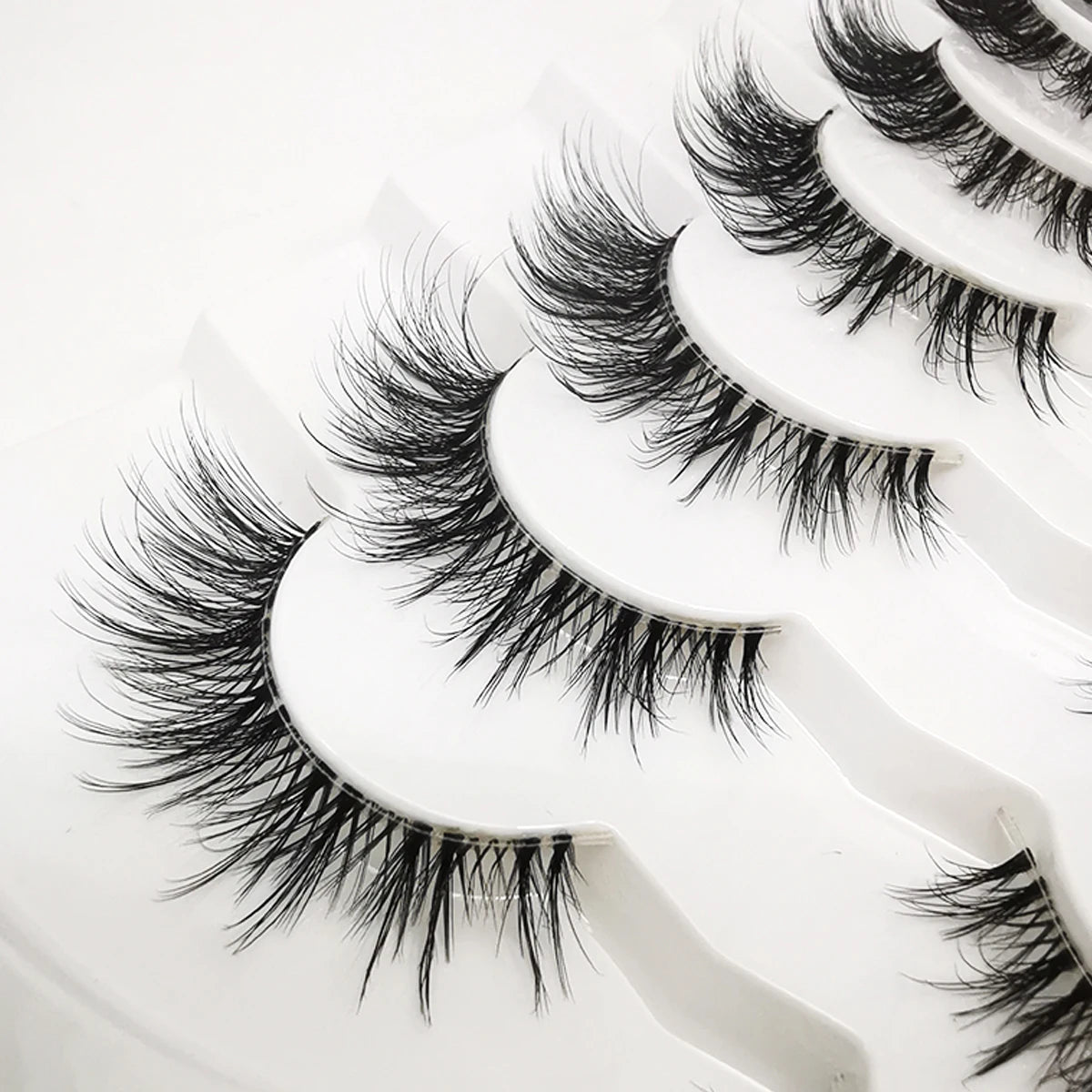 HBZGTLAD 7 Pairs Cat Eye Faux Mink Lashes – Clear Band, Wispy & Natural Full Strip Eyelashes