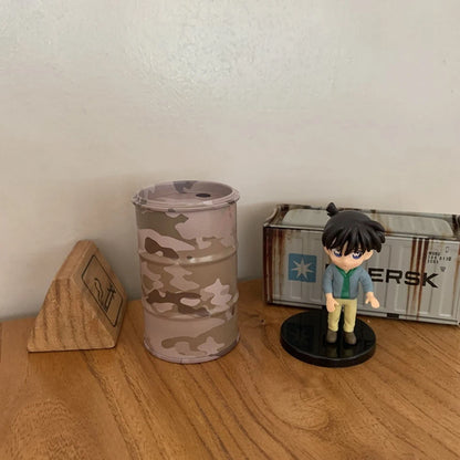 Iron Mini Oil Drum Model – Chemistry Car Desktop Decoration & Storage Box War Games Scene Toy for Boys