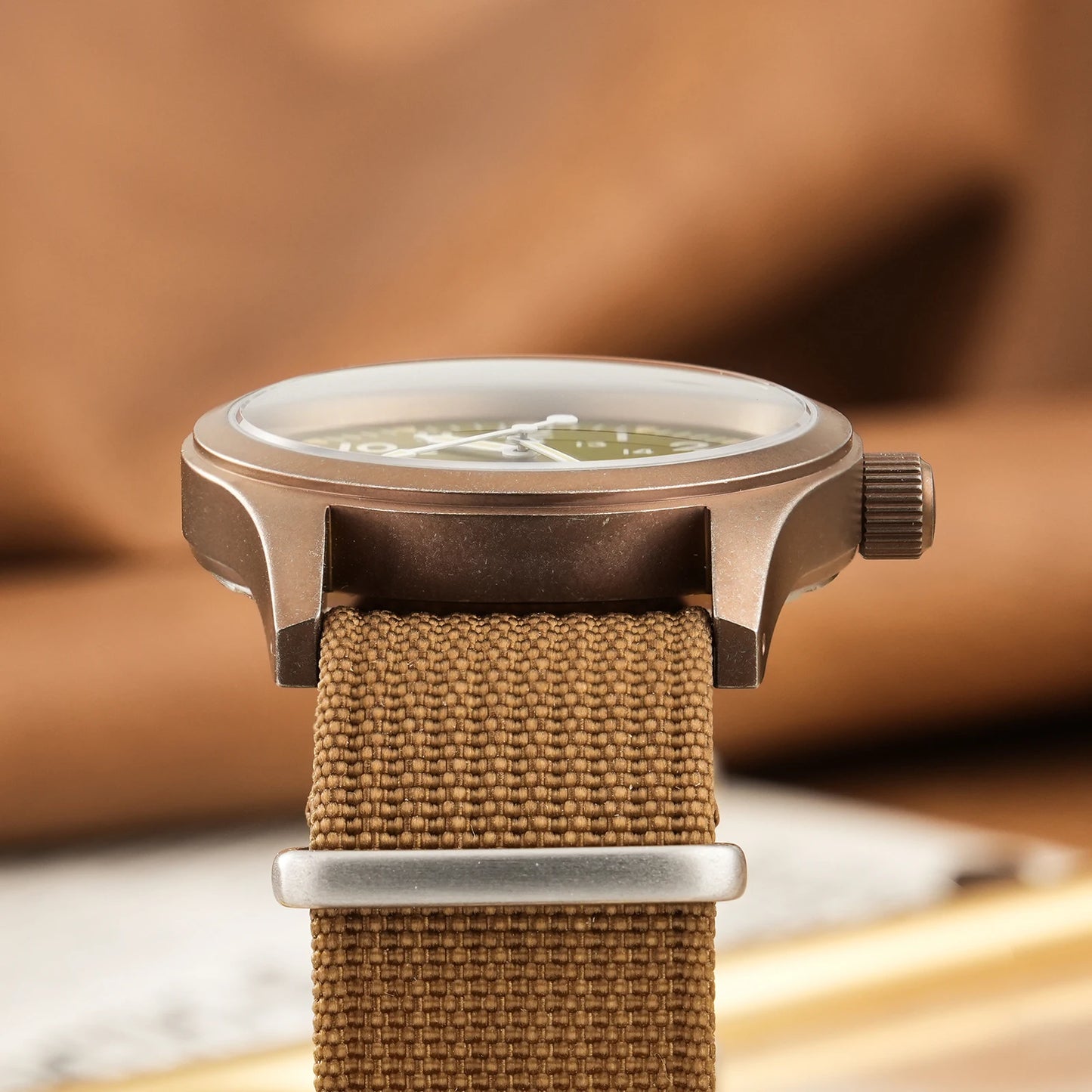 Militado ML05 Vintage Quartz Watch 38mm with VH31 Movement, Domed Sapphire Crystal, AR Coating & Luminous Dial