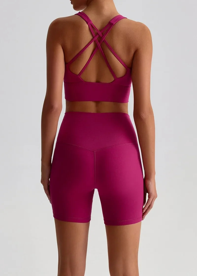 Women's Seamless Yoga Set — Quick-Dry Backless Bra & Booty-Lifting Shorts for Running, Gym & Fitness Workouts