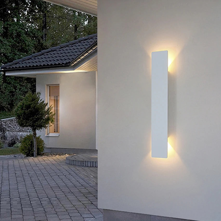 Outdoor Waterproof Wall Lamp – Modern LED Up/Down Light, Black & White Aluminum, IP65, 110V-220V Fixtures