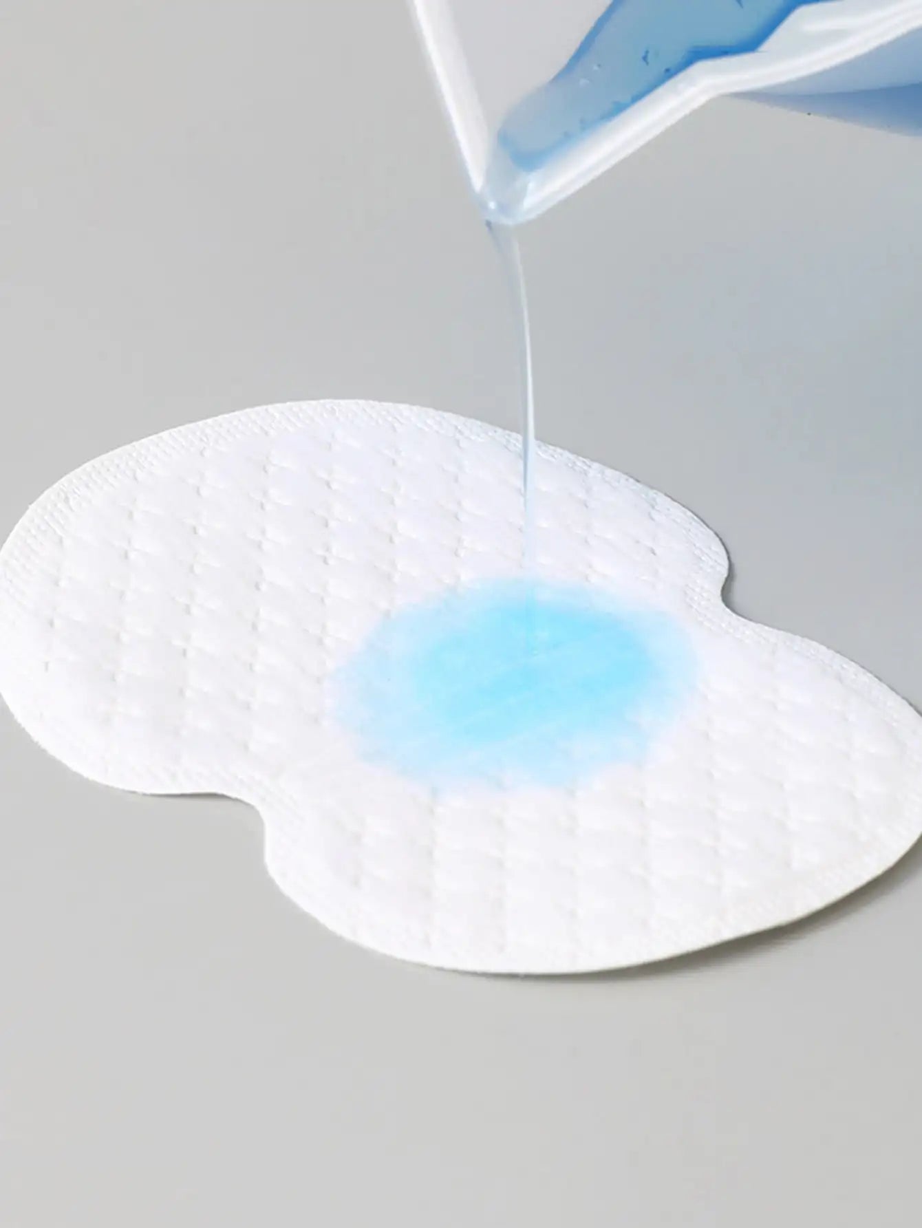 Disposable Sweat-absorbing Patches - Summer Deodorant Cotton Pads for Underarm Sweat Absorption - Convenient Dress Protection, Available in Various Quantities