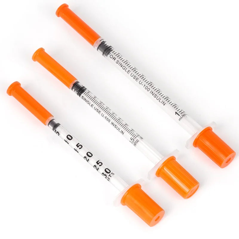 20/50/100Pcs Disposable Veterinary Syringes – Manual Push 0.3/0.5/1ml with Needles for Cats, Dogs, Pigs & Farm Animals