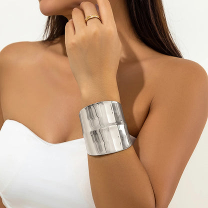 Salircon Gothic Asymmetric Wide Cuff Bracelet – Open Punk Aesthetic, Adjustable Women’s Fashion Statement Jewelry for Parties