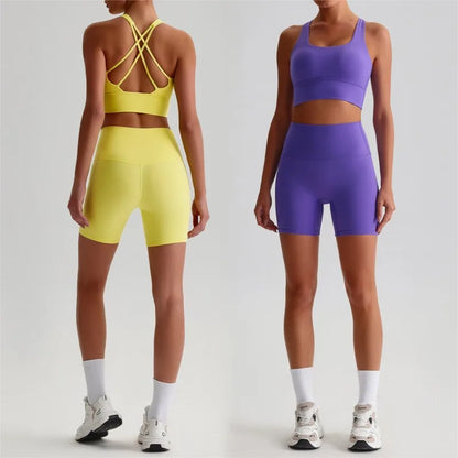 Women's Seamless Yoga Set — Quick-Dry Backless Bra & Booty-Lifting Shorts for Running, Gym & Fitness Workouts