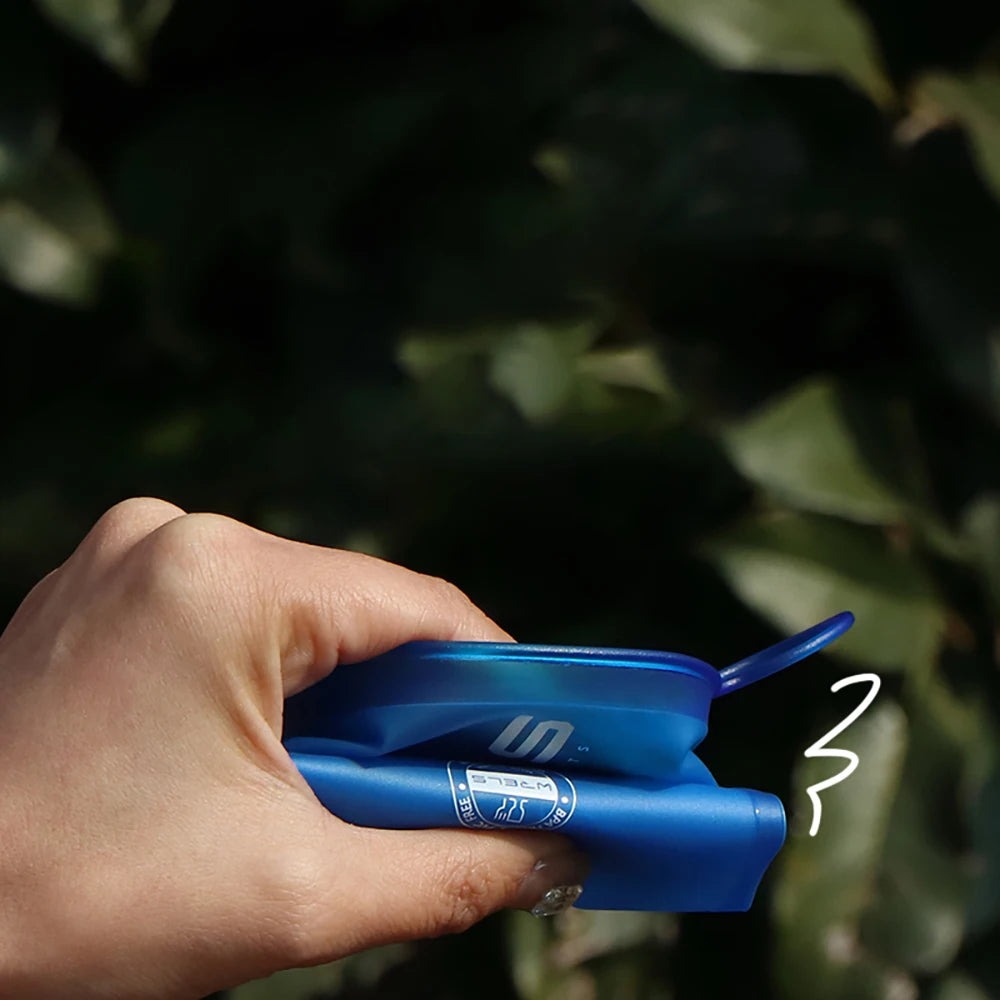 200ml Foldable Sports Water Cup — Lightweight, Portable Soft Cup for Marathon, Running & Cross-Country Activities