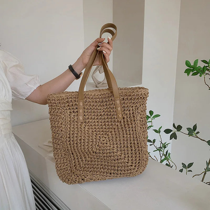Handmade Woven Straw Beach Bag – Large Capacity Women’s Raffia Shoulder Tote for Summer Travel
