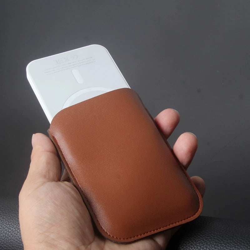 Leather Power Bank Cover Pouch: Protective Case for iPhone 13 Magsafe External Battery