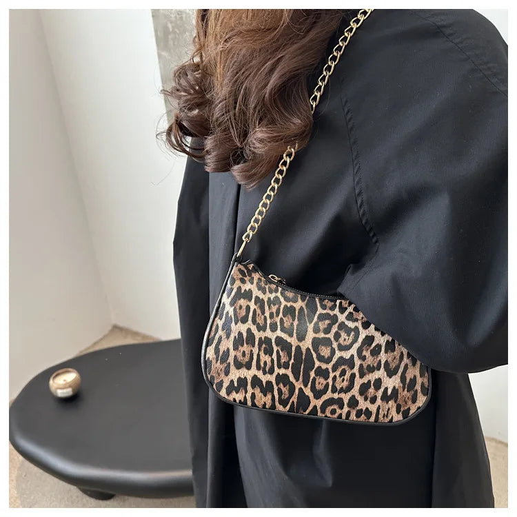 Vintage Style Women’s Square Handbag – Adjustable Strap Crossbody & Messenger Tote Shoulder Bag