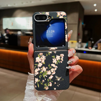 Floral Leather Texture Soft TPU Case for Samsung Galaxy Z Flip 6/5/4/3 5G – Stylish Folding Phone Cover