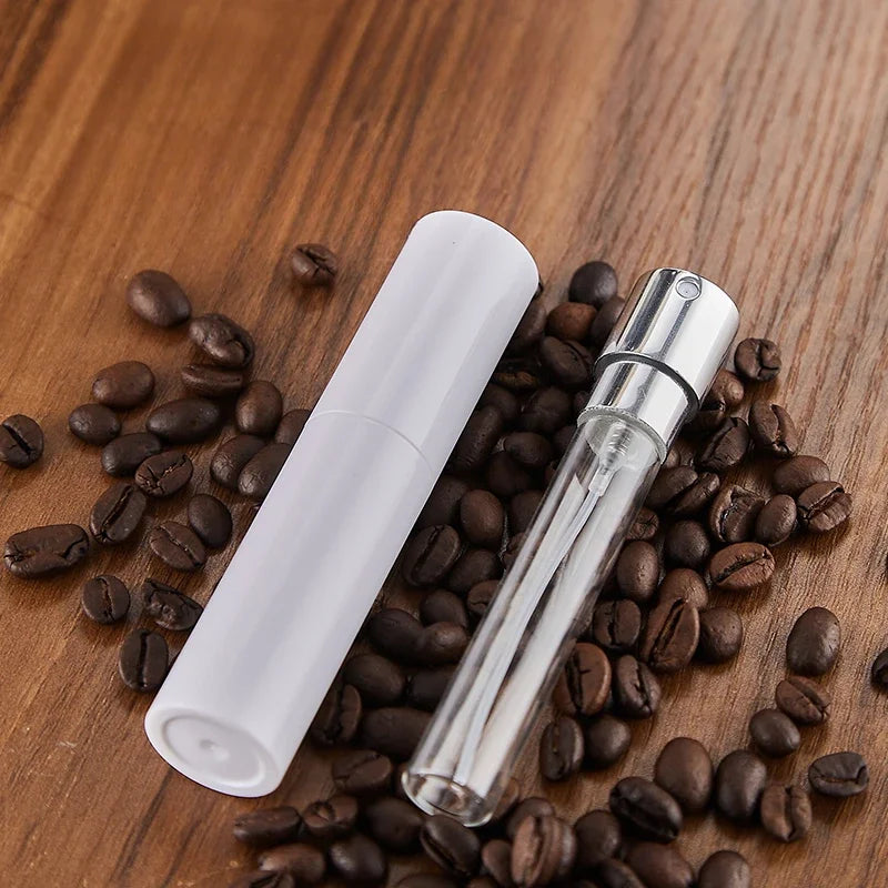 Portable Coffee Beans Dosing Cup Trays: Spray Humidifier Powder for Espresso Grinder - Anti-Fly & Anti-Static Espresso Accessories