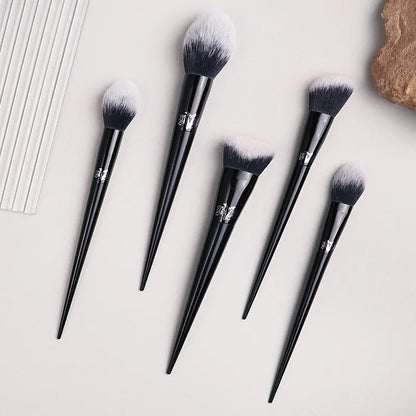 Kat Von D Makeup Brush Set – KVD Foundation, Blush, Highlight, Concealer, Powder & Eyeshadow Brushes Kit