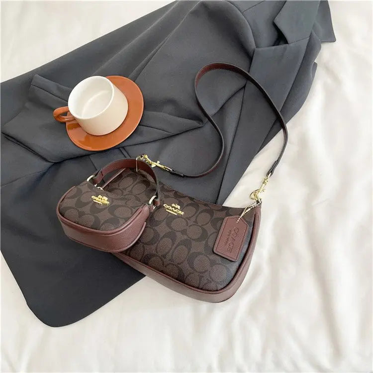 2025 Modern Vintage Cherry Crossbody Bag – Mahjong-Style Chain Shoulder & Underarm Bag, Women’s Light Luxury