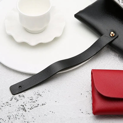 Classic Unisex Glasses Bag: Protective Case for Portable Sunglasses and Reading Eyeglasses - Essential Accessories for Women and Men