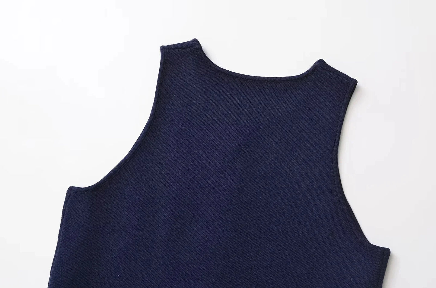 Fall 2025 Knit Vest for Women – Sleeveless Cropped Asymmetrical Slim Sweater Top – White Basic Slim Shirt