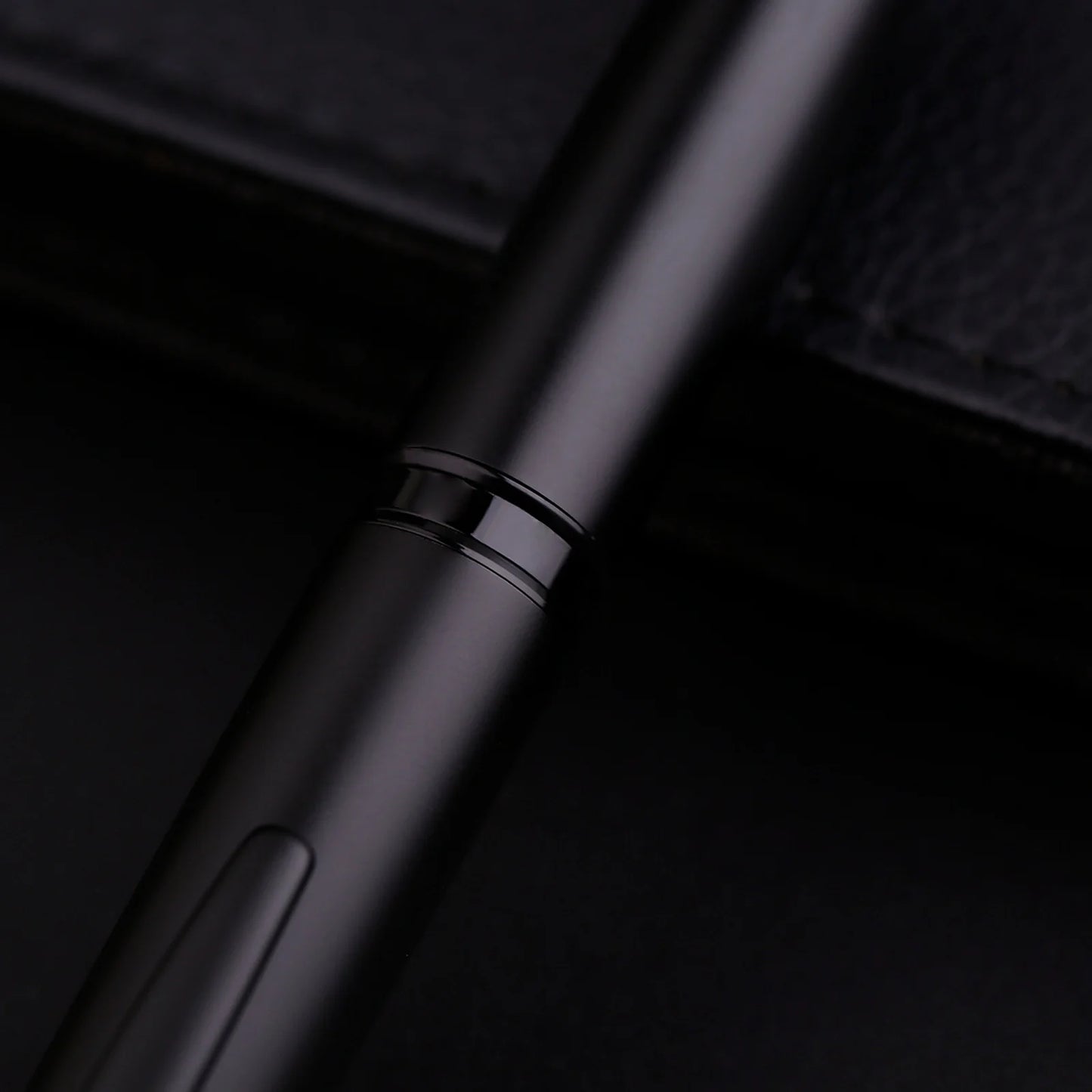 Majohn A1 Press Fountain Pen - Retractable EF Nib 0.4mm, Metal Matte Black Ink Pen with Converter, Ideal Student Gift