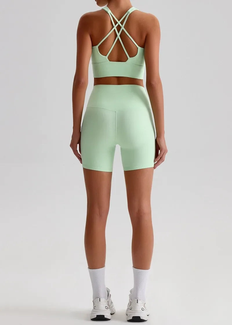 Women's Seamless Yoga Set — Quick-Dry Backless Bra & Booty-Lifting Shorts for Running, Gym & Fitness Workouts