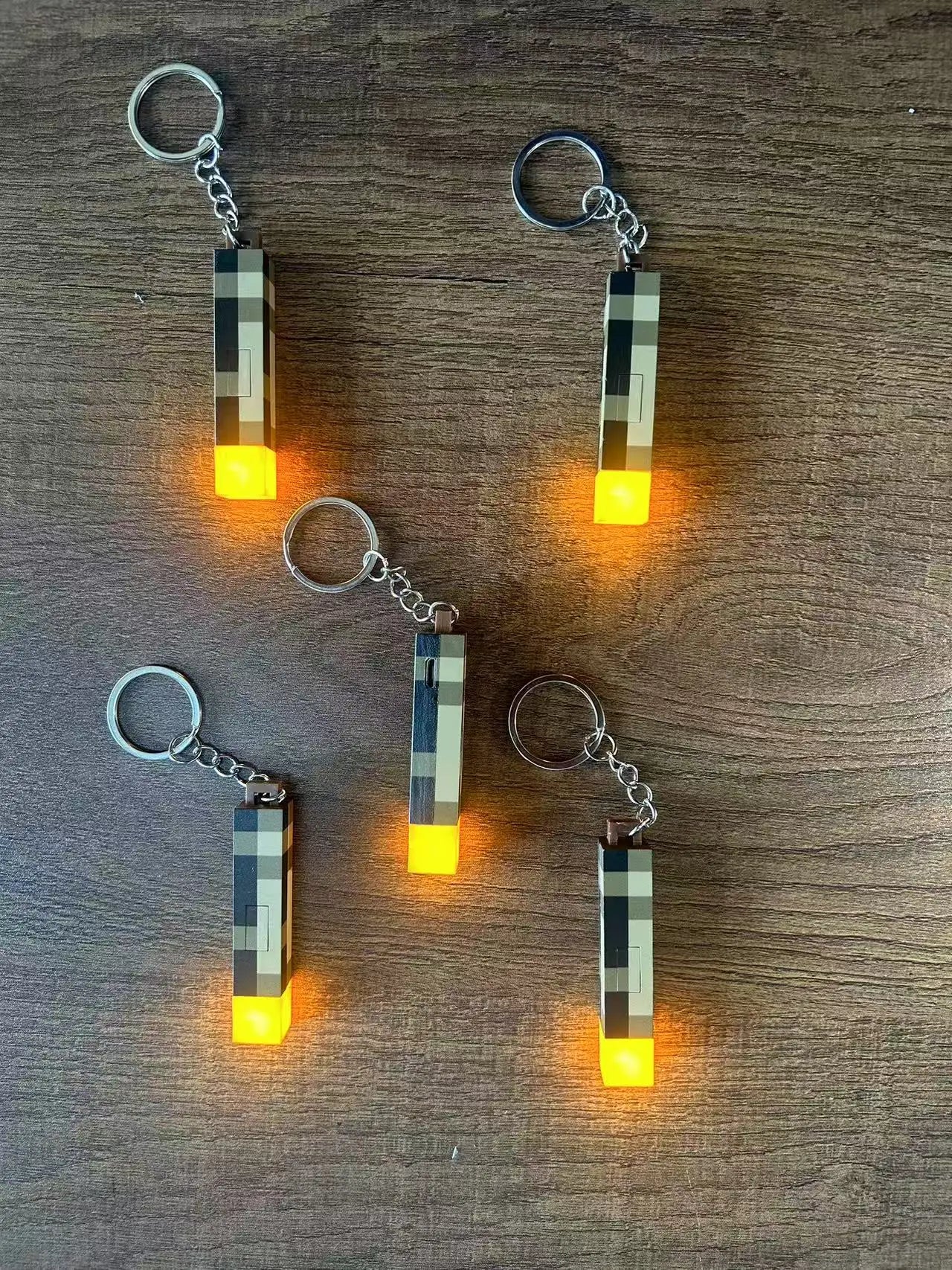 Minecraft Sword Night Light – Color-Changing Table Lamp, Game-Inspired Decorative Gift for Children