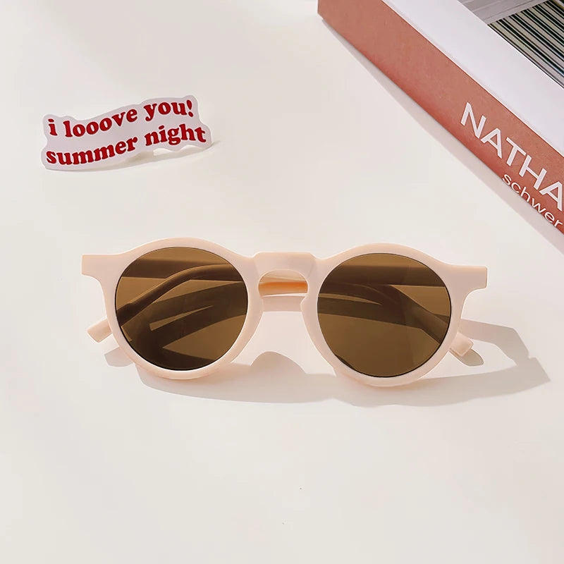 2023 Kids Checker Panel Round Sunglasses – Cute UV400 Sun Protection for Baby Girls & Children Outdoor Wear