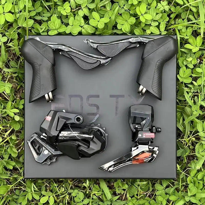 WHEELTOP EDS TX Wireless Electronic Road Bike Groupset — Carbon, Rim & Disc Brake Compatible, Shifters with Front & Rear Derailleur