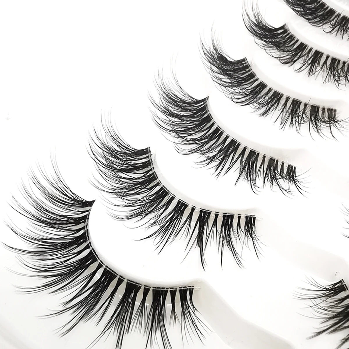 HBZGTLAD 7 Pairs Cat Eye Faux Mink Lashes – Clear Band, Wispy & Natural Full Strip Eyelashes