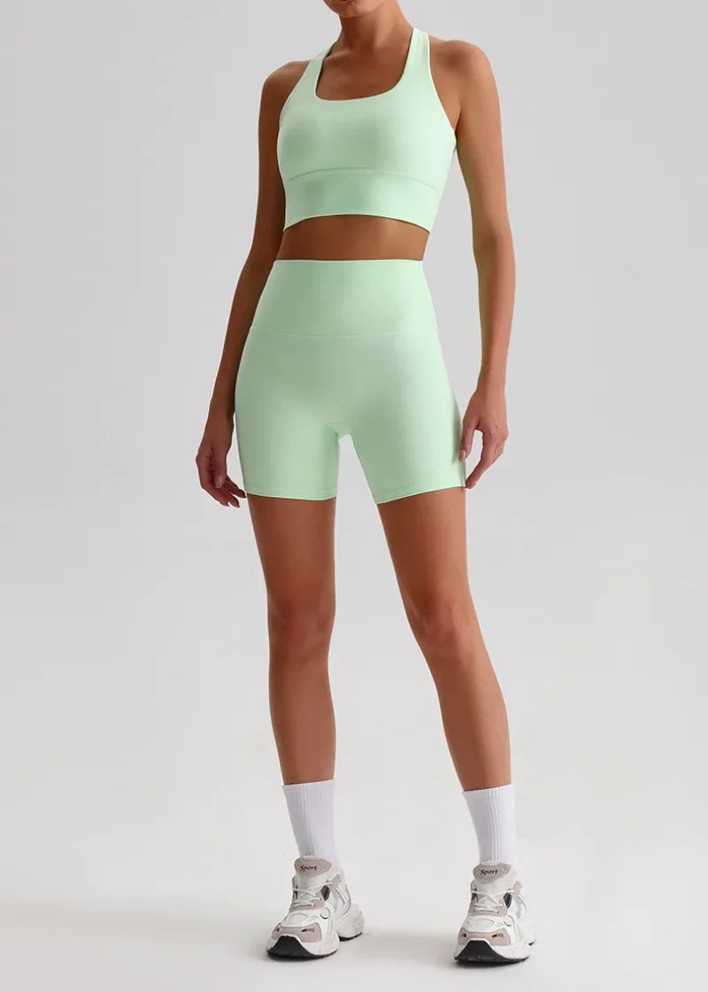 Women's Seamless Yoga Set — Quick-Dry Backless Bra & Booty-Lifting Shorts for Running, Gym & Fitness Workouts