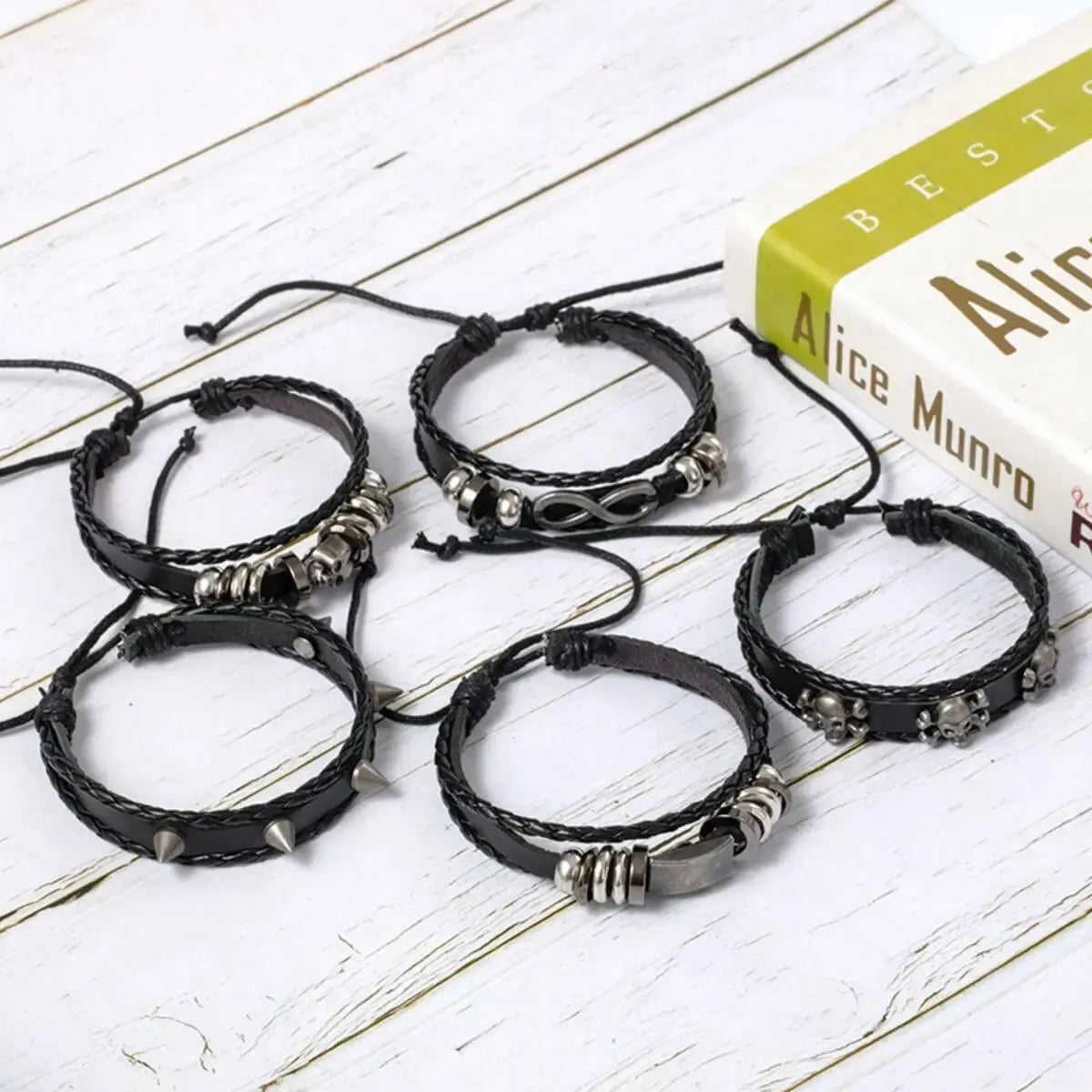 6PCS Black Punk Bracelet Set – Skull & Star Shaped Alloy with PU Leather