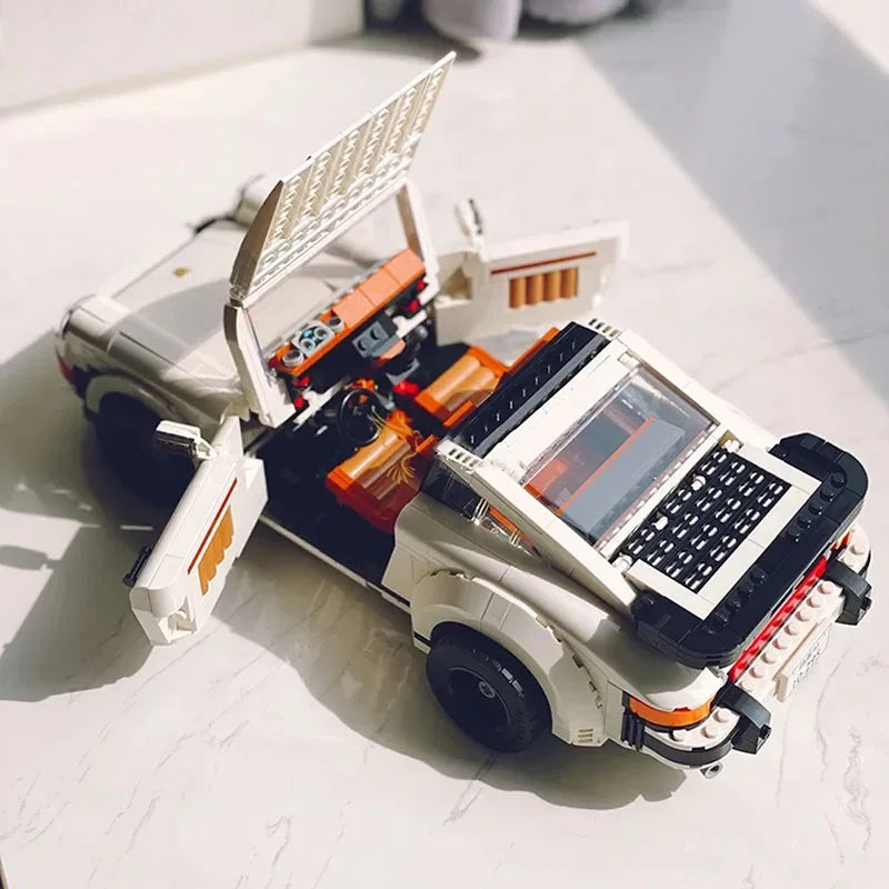 1458PCS Technical Retro Car Model 10295 – 2 in 1 Race Classic Building Blocks Set for Adults & Teens, Christmas Gift Toy