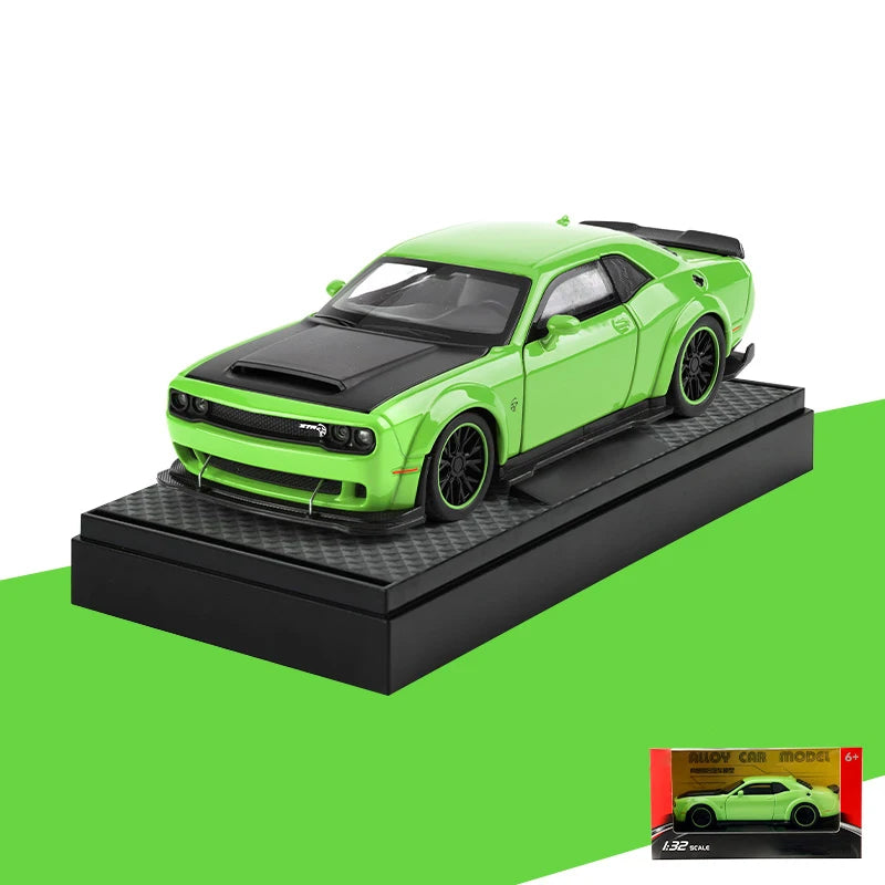 1:32 Dodge Challenger SRT Hellcat Redeye Diecast Model – V8 Alloy Metal American Muscle Sports Car Collectible