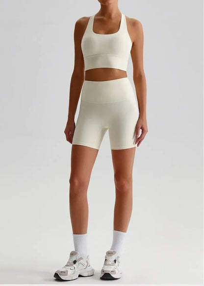 Women's Seamless Yoga Set — Quick-Dry Backless Bra & Booty-Lifting Shorts for Running, Gym & Fitness Workouts