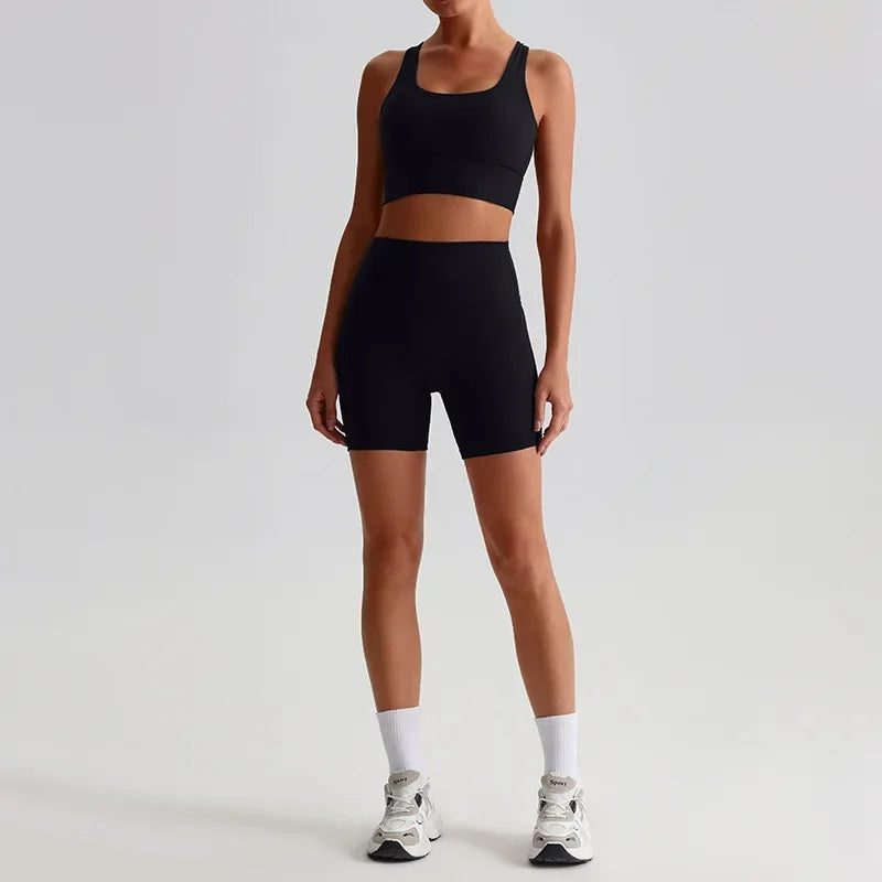 Women's Seamless Yoga Set — Quick-Dry Backless Bra & Booty-Lifting Shorts for Running, Gym & Fitness Workouts