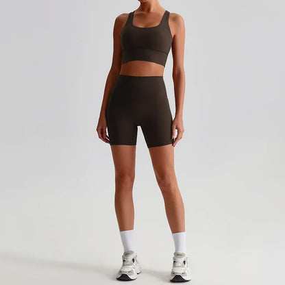 Women's Seamless Yoga Set — Quick-Dry Backless Bra & Booty-Lifting Shorts for Running, Gym & Fitness Workouts