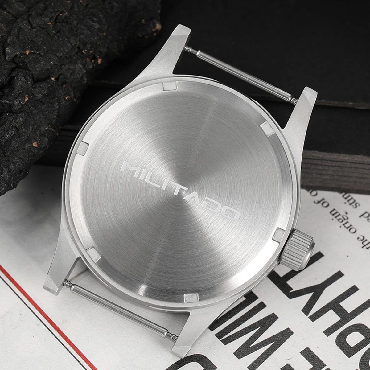 Militado ML05 Vintage Quartz Watch 38mm with VH31 Movement, Domed Sapphire Crystal, AR Coating & Luminous Dial