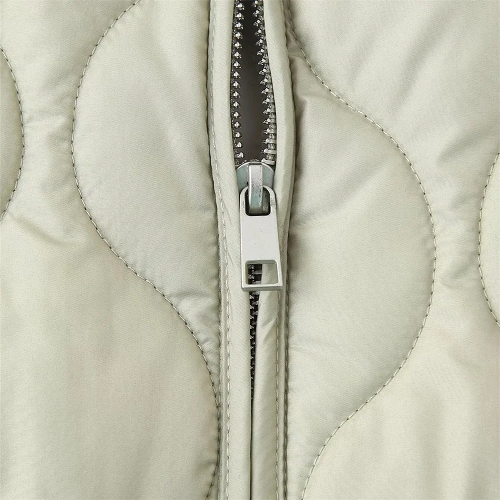 PB&ZA2024 Women's Autumn Cotton Jacket – Quilted Coat with Round Neck, Loose Fit & Pocket Decoration