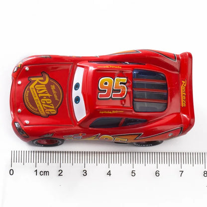 Disney Pixar Cars 3 Lightning McQueen Mack Uncle Collection - 1:55 Diecast Model Car Toy - Perfect Children's Gift