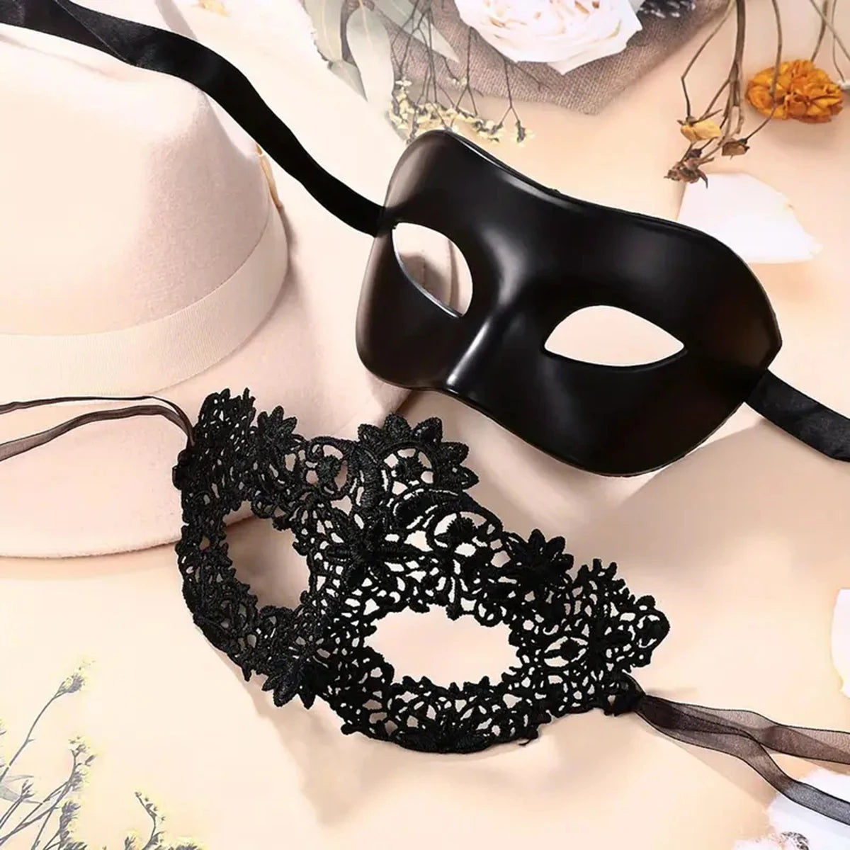 Elegant Black Lace Masquerade Mask Set – Perfect for Couples, Venetian Parties, Mardi Gras & Halloween Celebrations