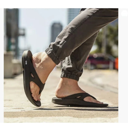 OOFOS Original Sandals – Lightweight Recovery Slippers for Men & Women, Soft Bottom Indoor Slides & Beach Shoes